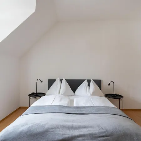 Gemuetliche Wohnung Am Ring Fohnsdorf Exterior foto