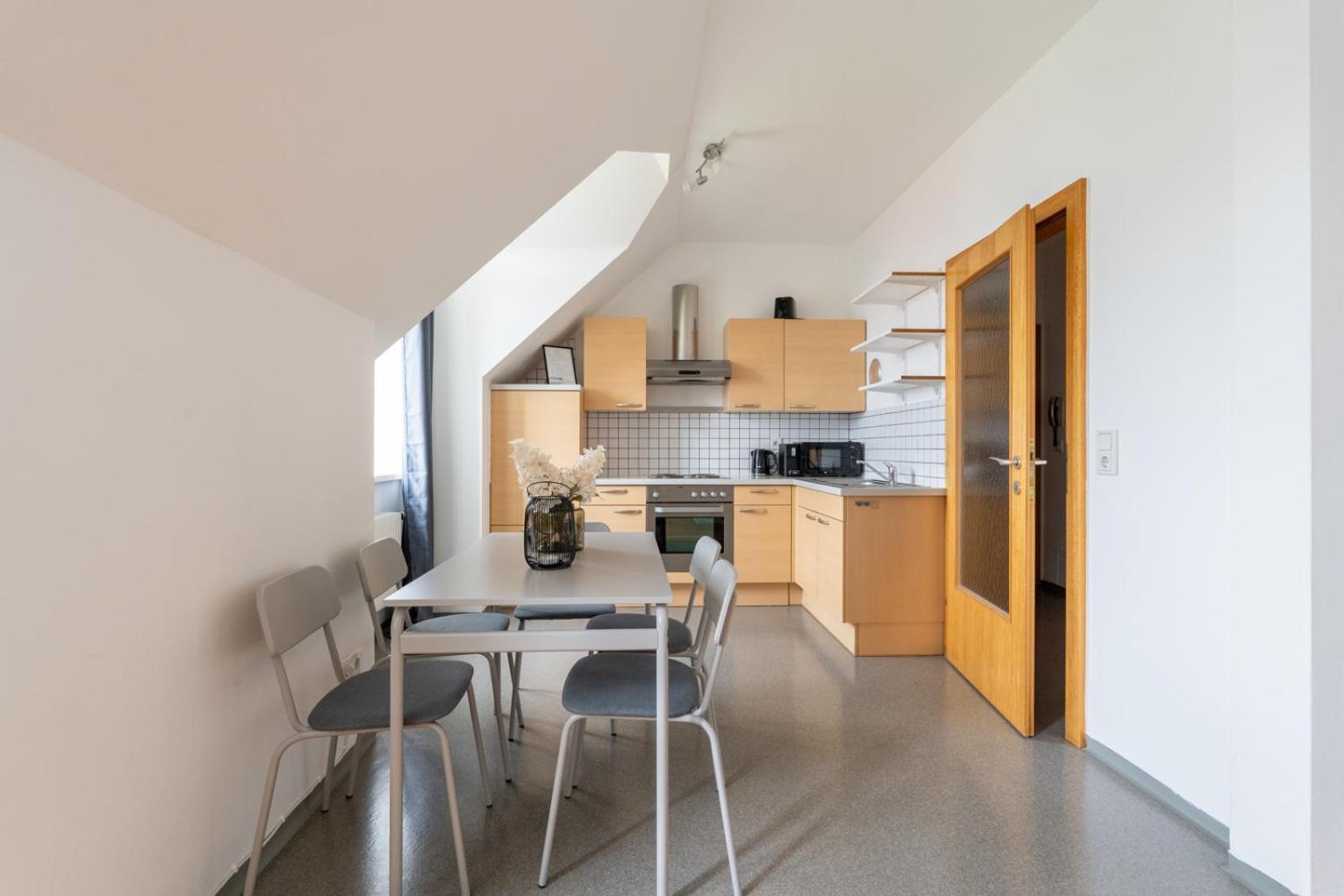 Farawayhomes #9